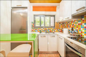 Pop Art Home - Experience Local Vibes